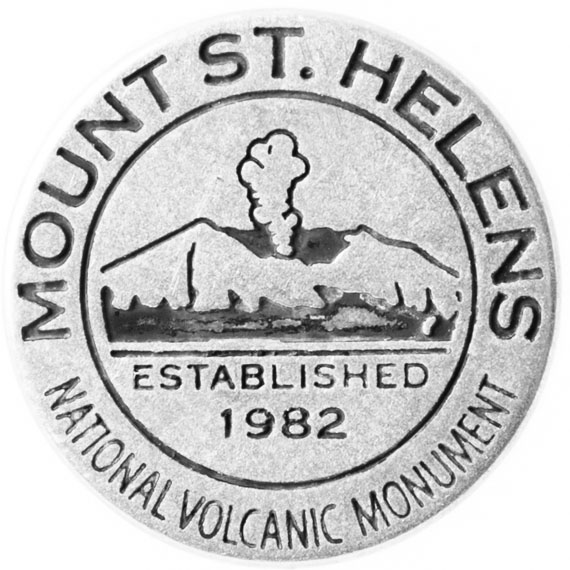 Mt St Helens National Volcanic Monument token back